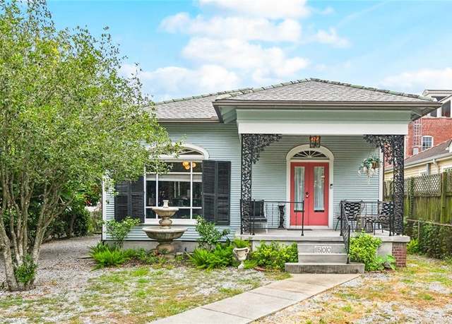 Property at 1500 Camp St, New Orleans, LA 70130, 2 beds, 1 bath