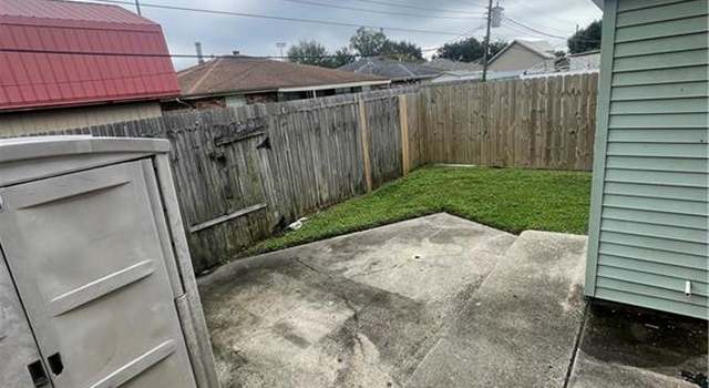 Photo of 2421 23 Octavia Dr, Chalmette, LA 70043