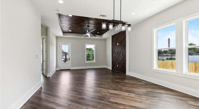 Photo of 72 W Claiborne Sq, Chalmette, LA 70043
