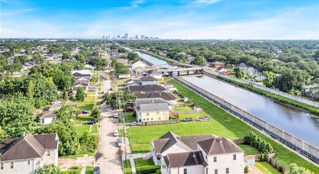 Photo of 5756 Warrington Dr, New Orleans, LA 70122