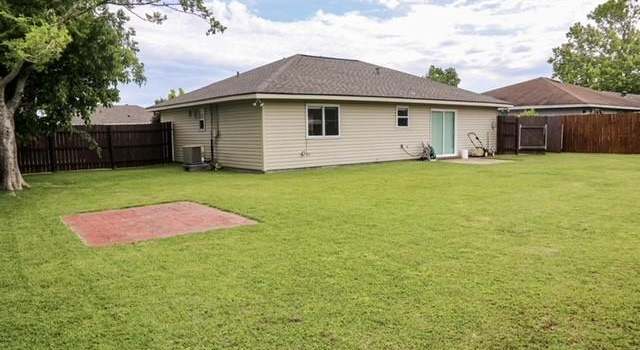 Photo of 2753 Collette Dr, Marrero, LA 70072