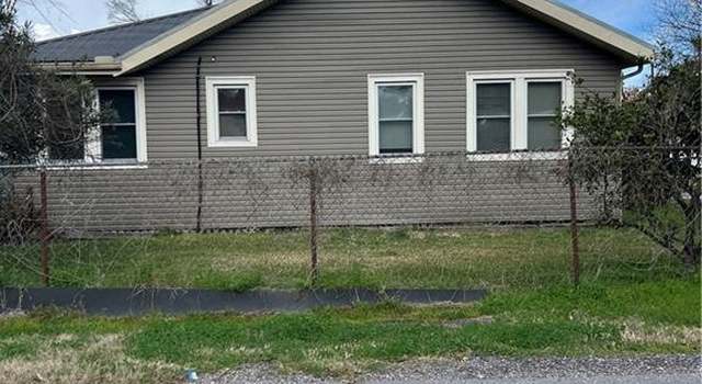 Photo of 301 Amelia St, Destrehan, LA 70047