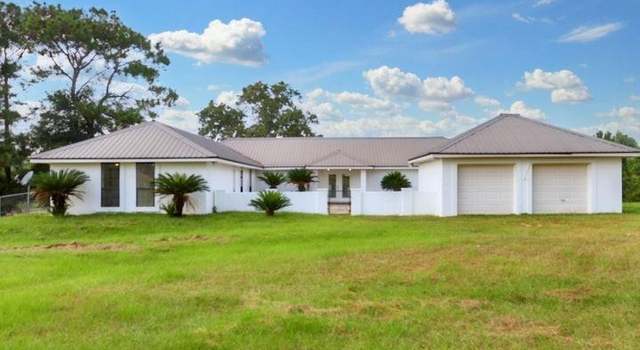 Photo of 157 Indian Springs Rd, Poplarville, MS 39470