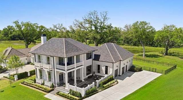 Photo of 215 Cypress Crossing Dr, Belle Chasse, LA 70037