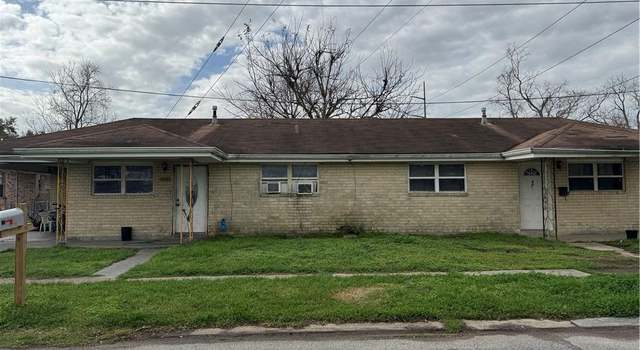 Photo of 400 02 E Celestine St, Chalmette, LA 70043