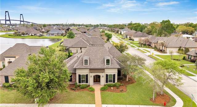 Photo of 402 Lac Calcasieu Dr, Luling, LA 70070