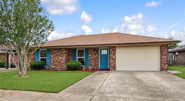 Photo of 1604 Celtic Dr, Marrero, LA 70072