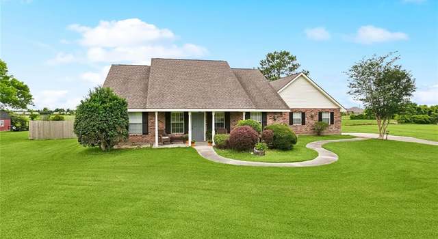 Photo of 7045 River Rd, Waggaman, LA 70094