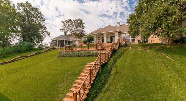 Photo of 12312 River Highlands Dr, Saint Amant, LA 70774