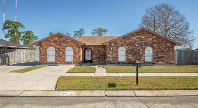 Photo of 3800 Decomine Dr, Chalmette, LA 70043