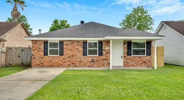 Photo of 5909 N Oak Dr, Marrero, LA 70072