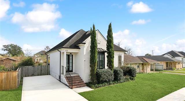 Photo of 1225 Perrin Dr, Arabi, LA 70032