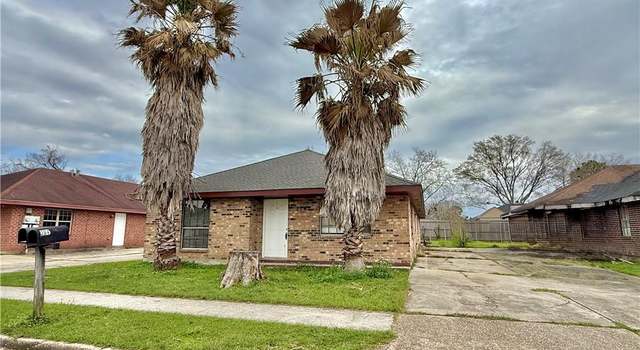 Photo of 284 Meadows Dr, Destrehan, LA 70047
