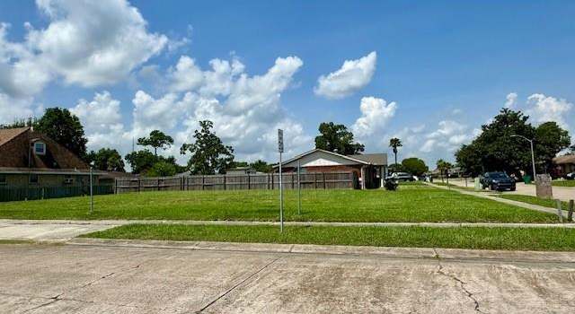 Photo of 6101 Victorian Dr, Marrero, LA 70072