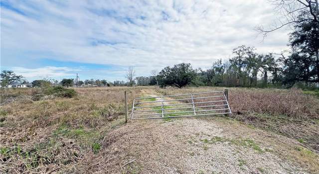 Photo of 933 Savoie Pl, Waggaman, LA 70094