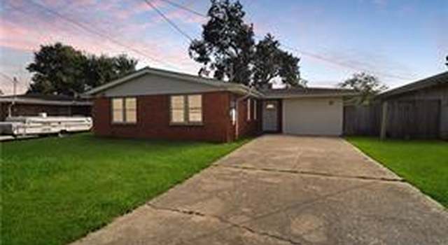 Photo of 2911 Buffon St, Chalmette, LA 70043