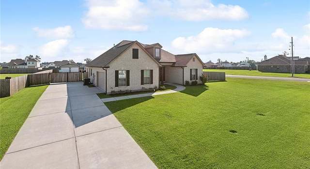 Photo of 9551 W Kayla Ln, Waggaman, LA 70094