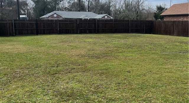 Photo of 714 Oak St, Saint Rose, LA 70087