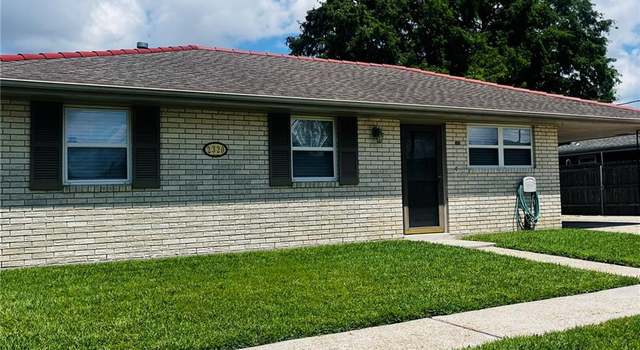 Photo of 2320 Gallo Dr, Chalmette, LA 70043