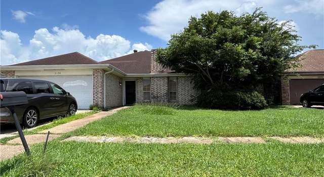 Photo of 2128 Stall Dr, Harvey, LA 70058