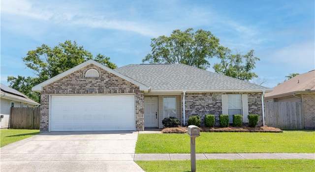 Photo of 2709 Bayou Cook Dr, Marrero, LA 70072