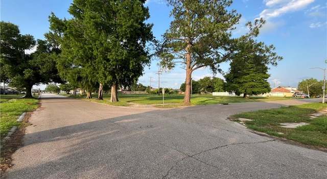 Photo of 101 Doerr Dr, Arabi, LA 70032