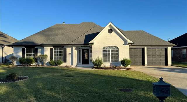 Photo of 3419 Bridgewater Dr, Harvey, LA 70058