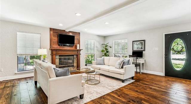 Photo of 316 Lexington Dr, Mandeville, LA 70471