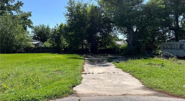 Photo of 123 Lussan Ln, Luling, LA 70070