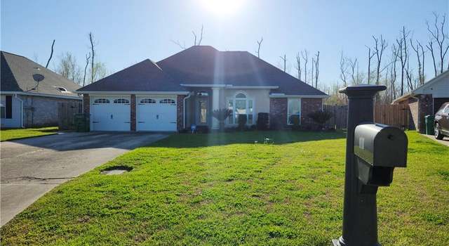 Photo of 637 Foxwood Ln, La Place, LA 70068