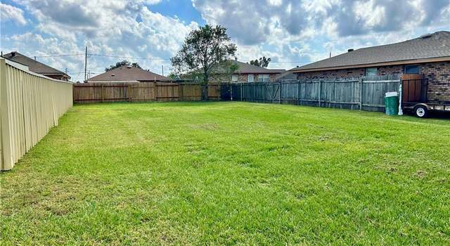 Photo of 3501 Shannon Dr, Violet, LA 70092