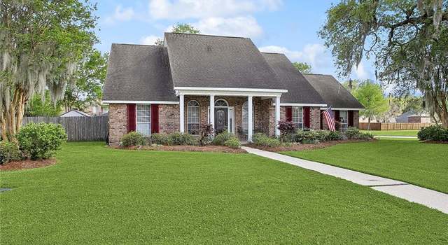 Photo of 131 Jesuit Bend Dr, Belle Chasse, LA 70037