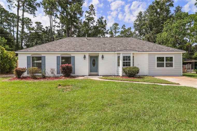 Photo of 1349 Westlawn Dr Slidell, LA 70460