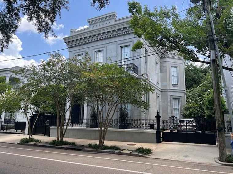 Photo of 1456 Camp St New Orleans, LA 70130