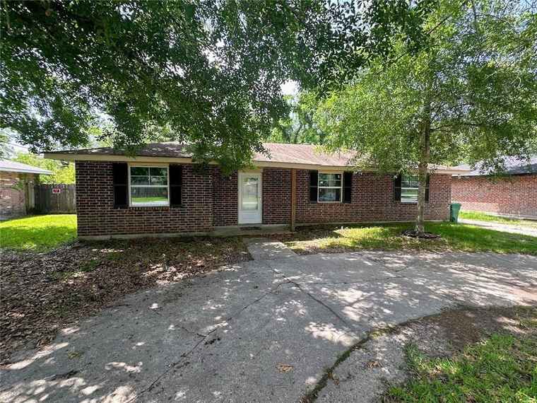 Photo of 1505 Saint Ann Pl Slidell, LA 70460
