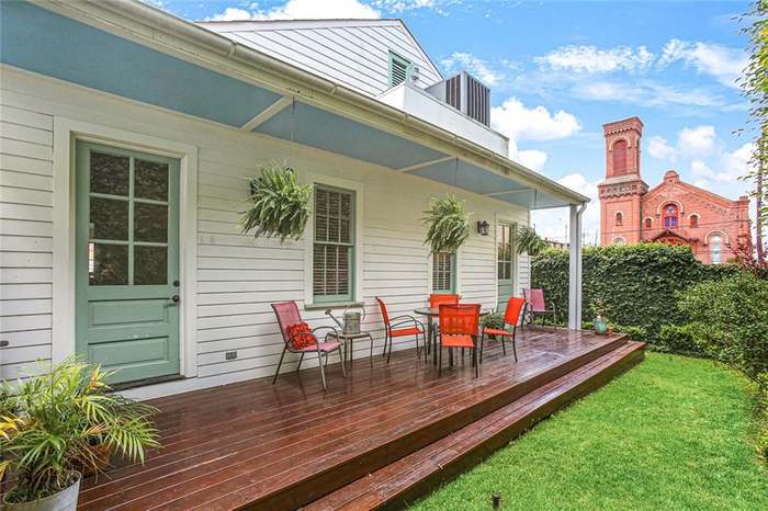 2127 Chippewa St New Orleans LA 70130 MLS 2429649 Redfin