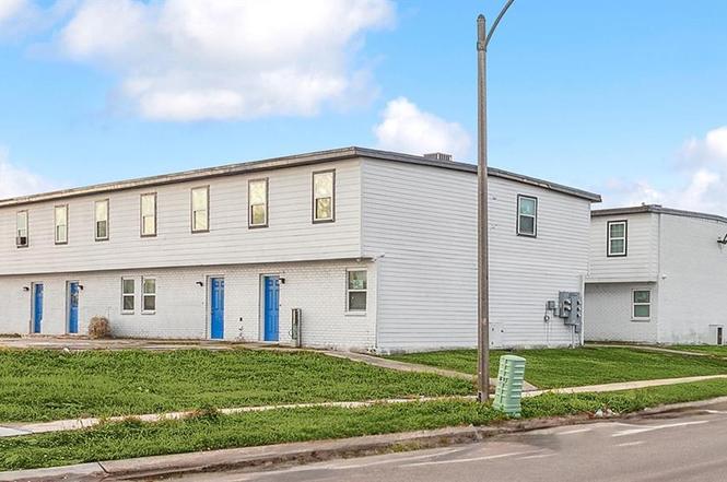 7710 60 N Coronet Ct New Orleans LA 70126 Redfin 7710 60 N Coronet Ct New Orleans LA 70126 Redfin
