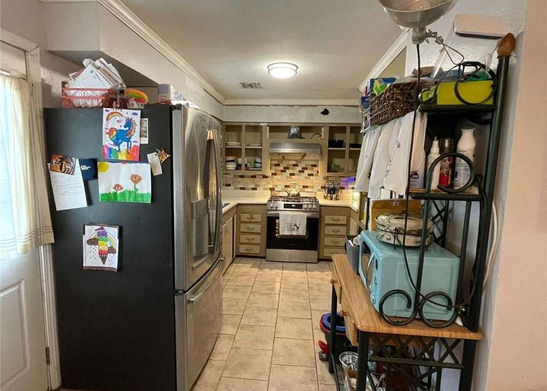 303 Bellaire Dr, Houma, LA 70360