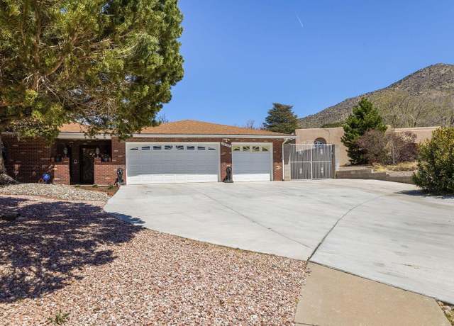 Property at 12905 Tierra Montanosa Ct NE, Albuquerque, NM 87112, 4 beds, 2.5 baths