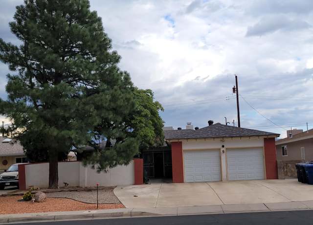 Property at 1612 California St NE, Albuquerque, NM 87110, 4 beds, 3 baths