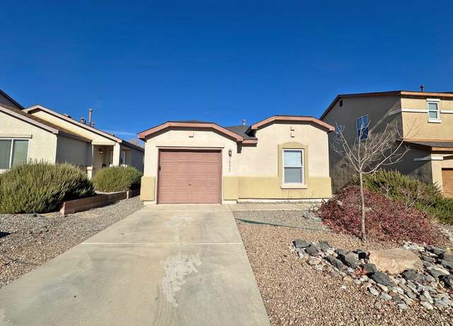Property at 10647 Gentry Ln SW, Albuquerque, NM 87121, 3 beds, 2 baths