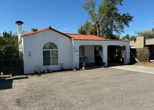 Property at 2128 Coal Ave SE, Albuquerque, NM 87106, 3 beds, 1 bath