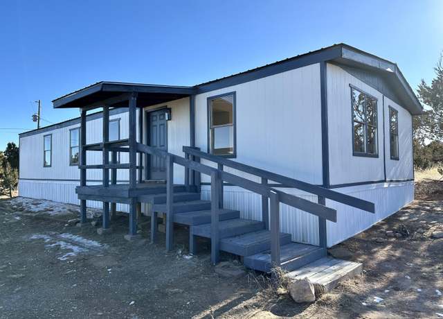 Property at 210 Skyline Dr, Edgewood, NM 87015, 3 beds, 2 baths