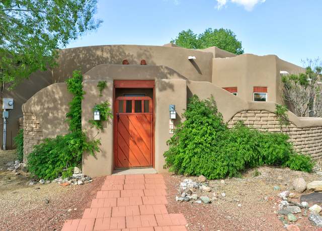 Property at 720 Sierra Vista Rd, Corrales, NM 87048, 4 beds, 2 baths