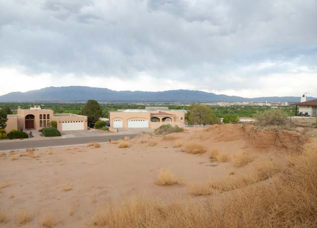 Property at 1407 Crescent Dr NW, Albuquerque, NM 87105