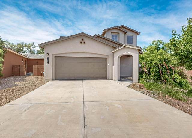 Property at 1740 Garden Way SW, Albuquerque, NM 87105, 4 beds, 2.5 baths