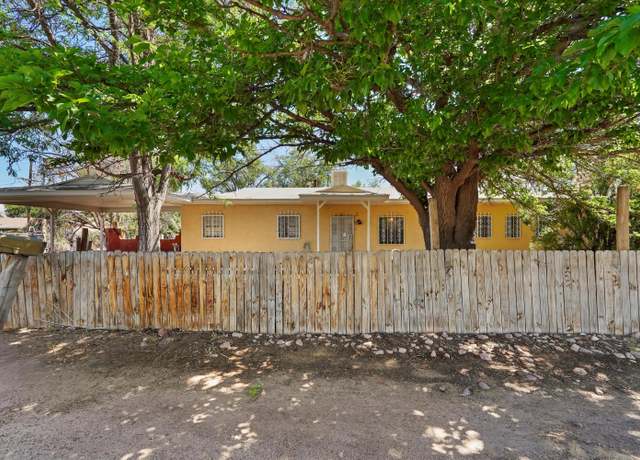 Property at 1724 Coe Rd SW, Albuquerque, NM 87105, 4 beds, 2 baths