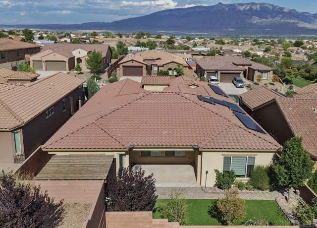 Property at 729 Sierra Verde Way NE, Rio Rancho, NM 87124, 4 beds, 3 baths