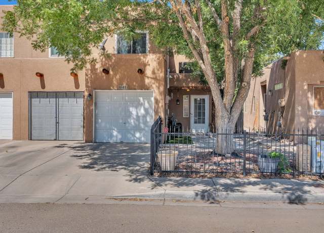 Property at 631 Reeves Pl SW, Los Lunas, NM 87031, 3 beds, 2 baths