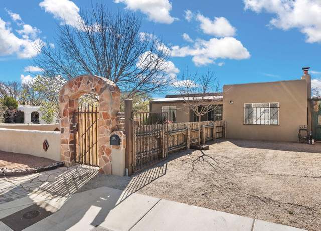 Property at 323 Amherst Dr SE, Albuquerque, NM 87106, 4 beds, 3 baths